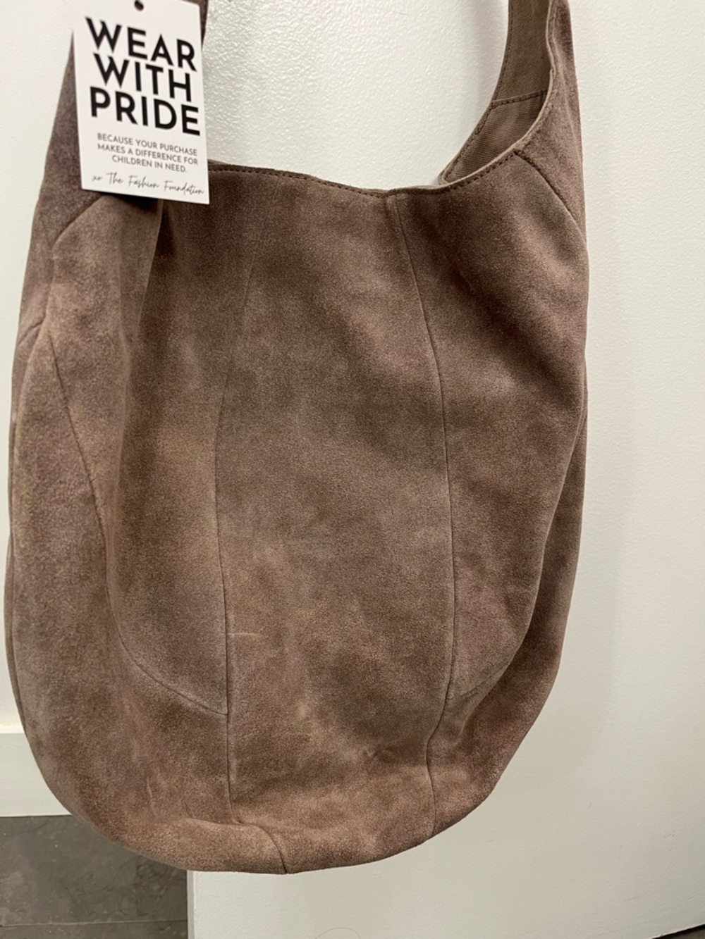 NEW The Sak 120 Hobo Mushroom Suede (Taupe) - Picture 9 of 14